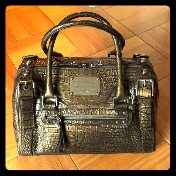 used dolce and gabbana handbags